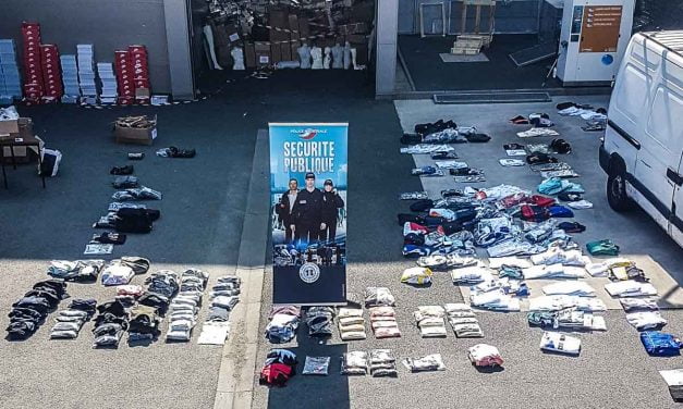Des centaines d’articles contrefaits saisis à La Rochelle 