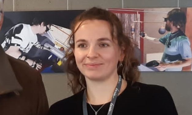 Sourde, cette étudiante rochelaise en bonne voie de décrocher son doctorat