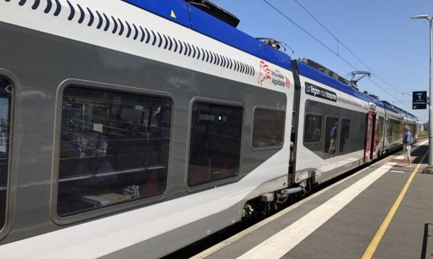 La ligne TER La Rochelle-Niort-Poitiers à la loupe