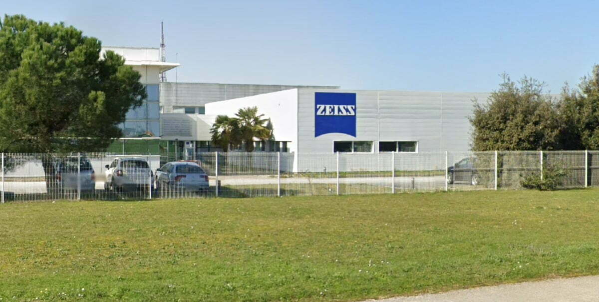 Zeiss à Périgny s’agrandit et va recruter 300 salariés