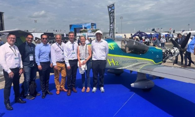 Elixir Aircraft et VoltAero dévoilent leurs projets