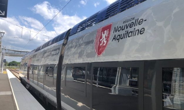 La ligne TER Poitiers – La Rochelle : les usagers invités à s’exprimer