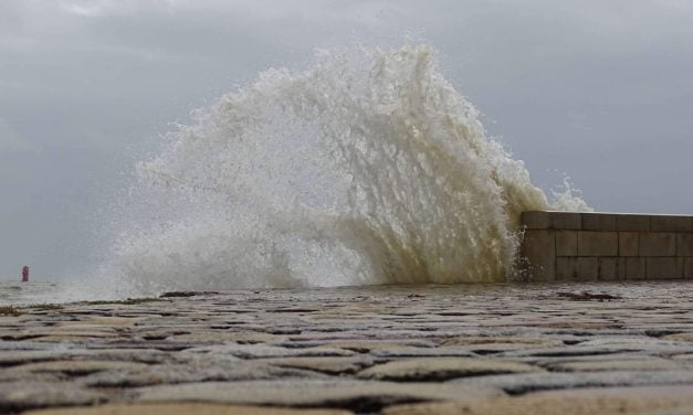 [PHOTOS] Gros coup de vent à La Rochelle