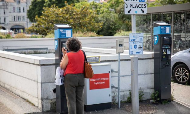Attention ! A La Rochelle, l&rsquo;application pour payer le stationnement change