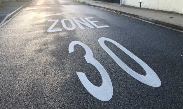 Avec l&rsquo;instauration du 30 km/h, La Rochelle va aussi généraliser la priorité à droite