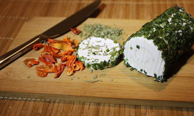 Chèvre frais et porc mariné bio au menu du Grand Repas des Charentais-Maritimes