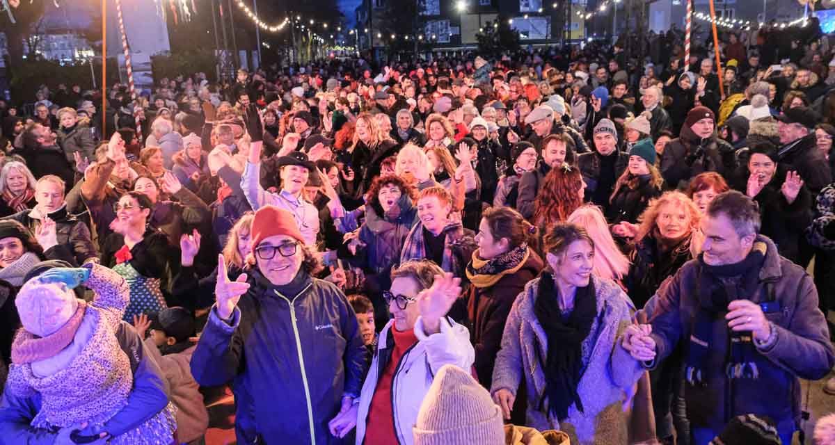 Le bal du Nouvel revient sur le Vieux Port de La Rochelle