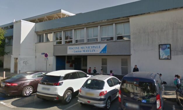 A La Rochelle, cette piscine est fermée et les travaux sont engagés