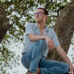 À l’ombre des remparts, 10 circuits inédits pour (re) découvrir La Rochelle est en vente