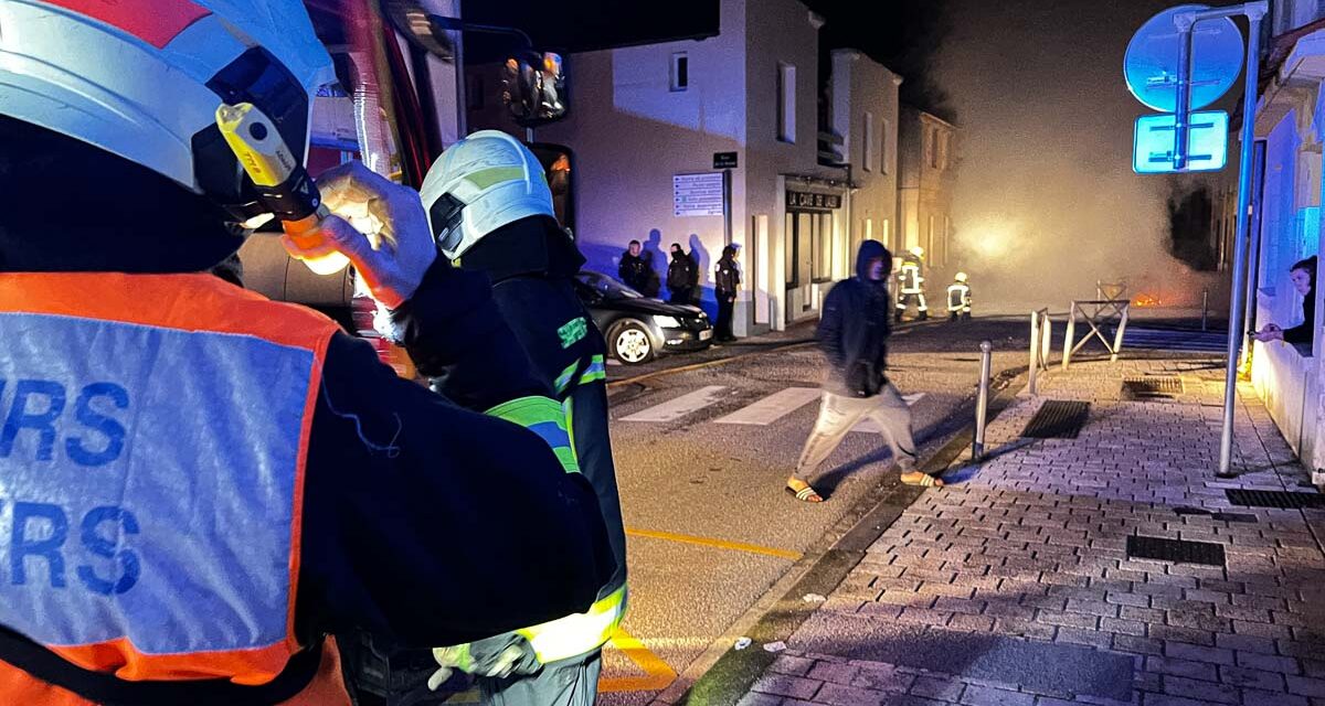 La Rochelle : deux véhicules incendiés en pleine nuit dans le quartier de Laleu