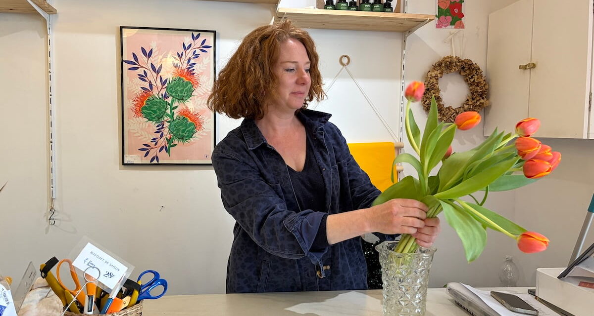 « Je n’avais pas envie de faire un métier qui ait un impact négatif pour la planète » : à Tasdon, elle s&rsquo;engage pour la fleur française et locale