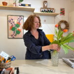 « Je n’avais pas envie de faire un métier qui ait un impact négatif pour la planète » : à Tasdon, elle s&rsquo;engage pour la fleur française et locale