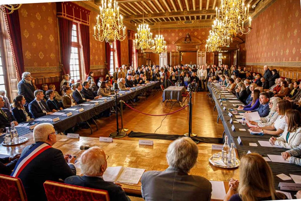 Installation du nouveau conseil municipal La Rochelle