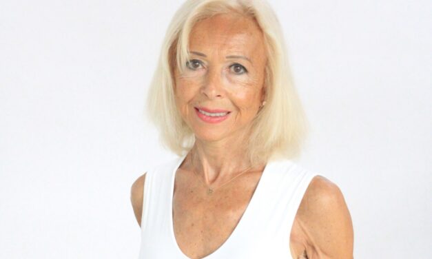 Cette ancienne magistrate de La Rochelle est aussi auteure de polards