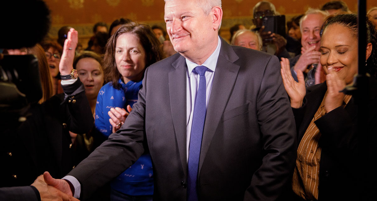 Élections municipales 2026 à La Rochelle : Falorni en tête au 1er tour