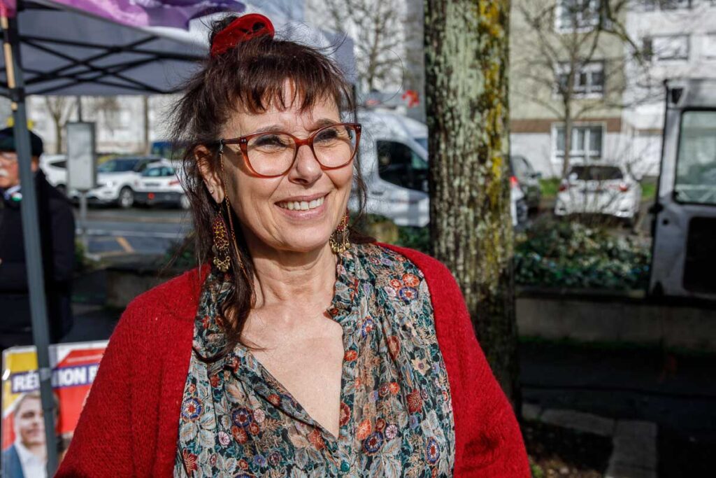 Véronique Bonnet, candidate LFI aux municipales 2026 de La Rochelle