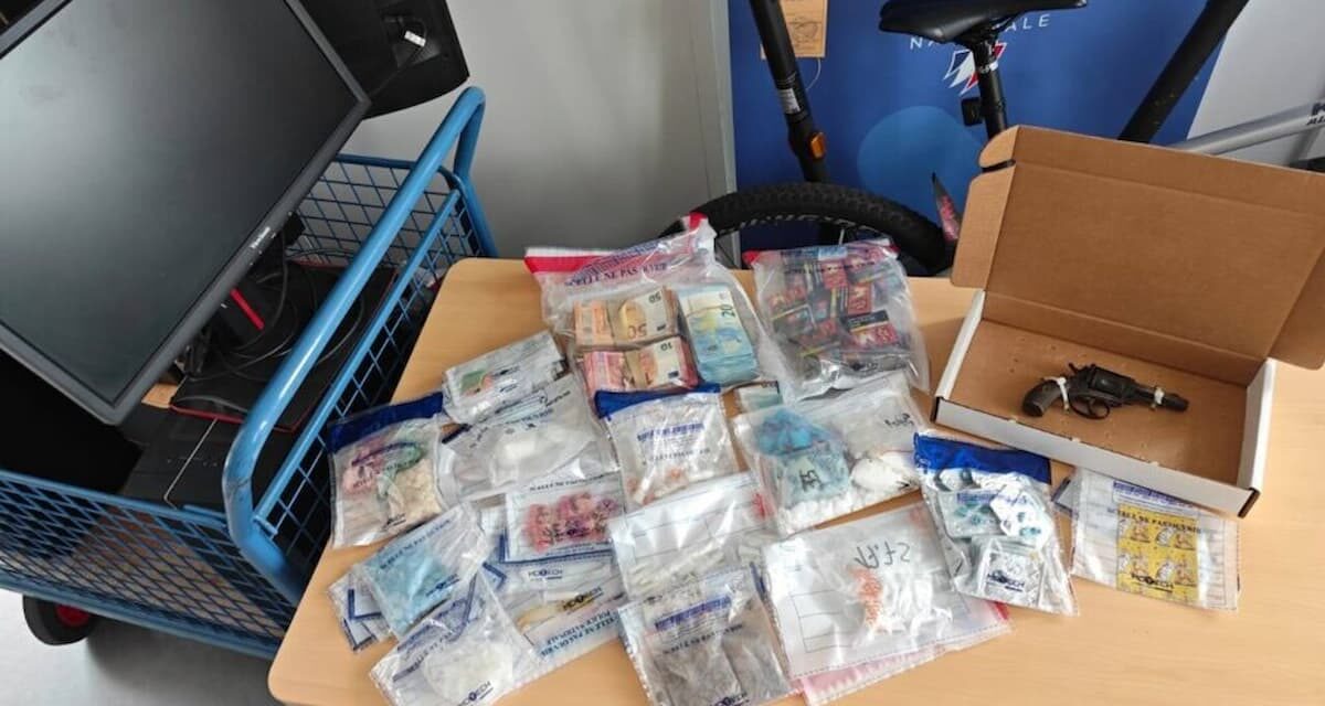La Rochelle : une simple affaire de cigarettes mène à une saisie de 400 000 € de drogue