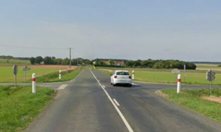 Deux personnes tuées sur une route de Charente-Maritime : les voitures ont pris feu