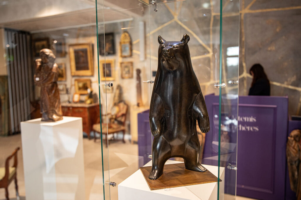 Ventes aux enchères du bronze "Petit ours" de François-Xavier Lalanne par Artemis Enchère La Rochelle